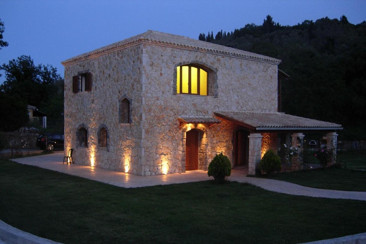 Vintage Villa Gazatika Exterior photo