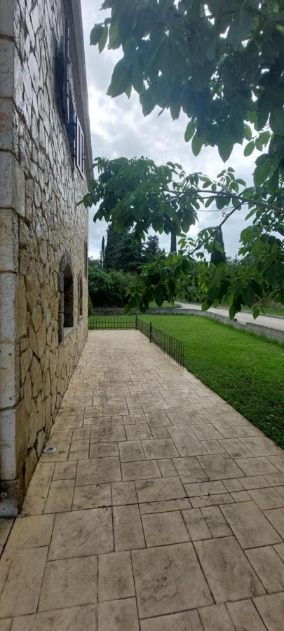 Vintage Villa Gazatika Exterior photo